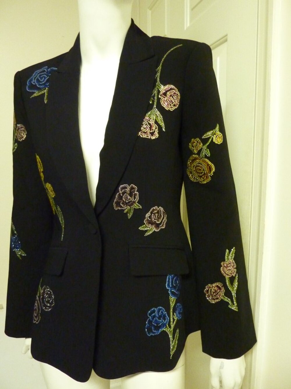 Cinq à Sept Floral Ribbons Diamante Crepe Jacket - Picture 7 of 10
